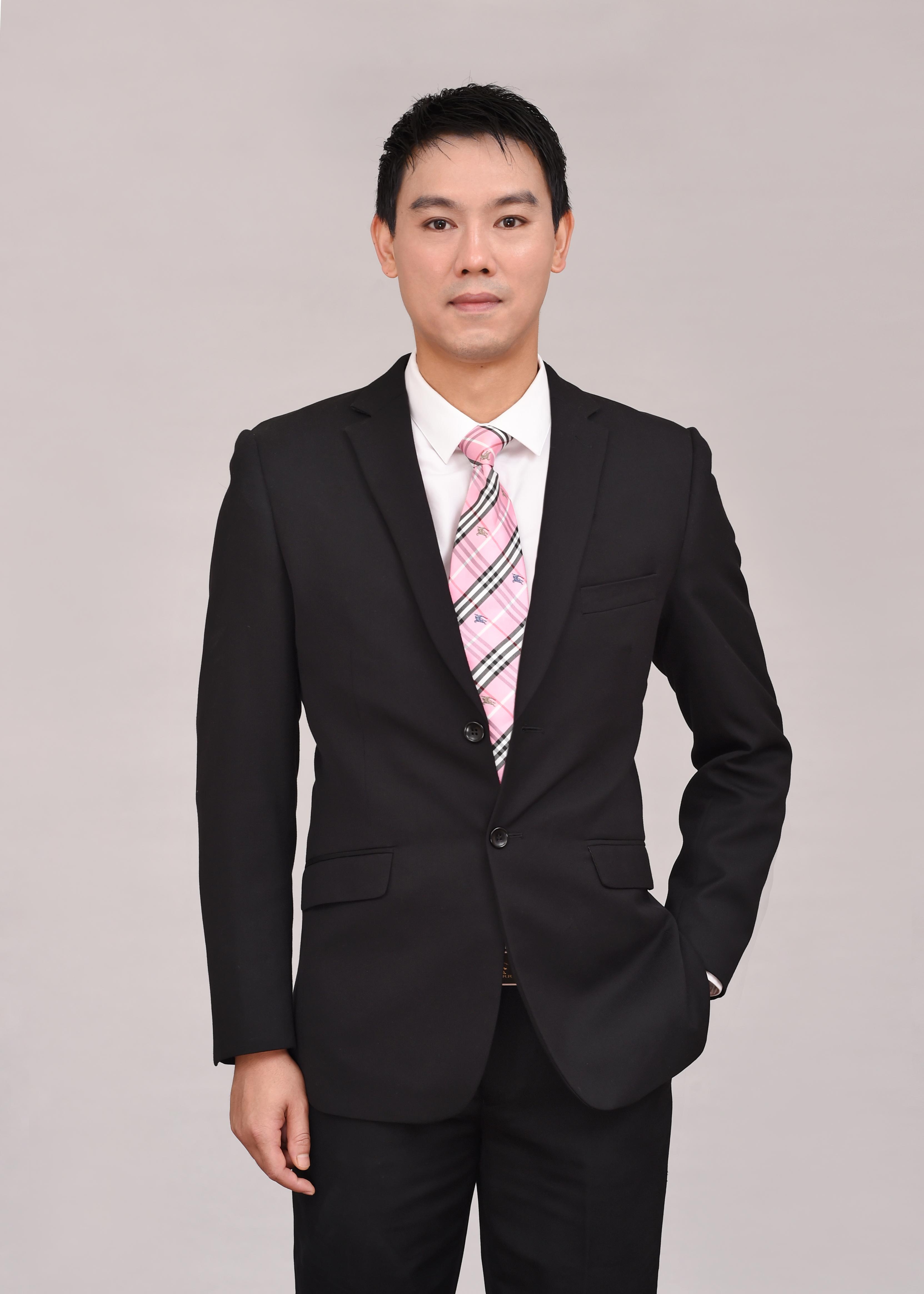 张涓菁 UI/UX设计总监